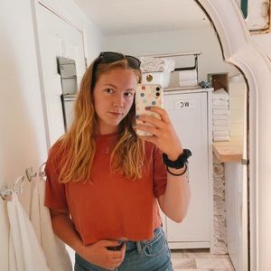 Meet your Posher, Emily